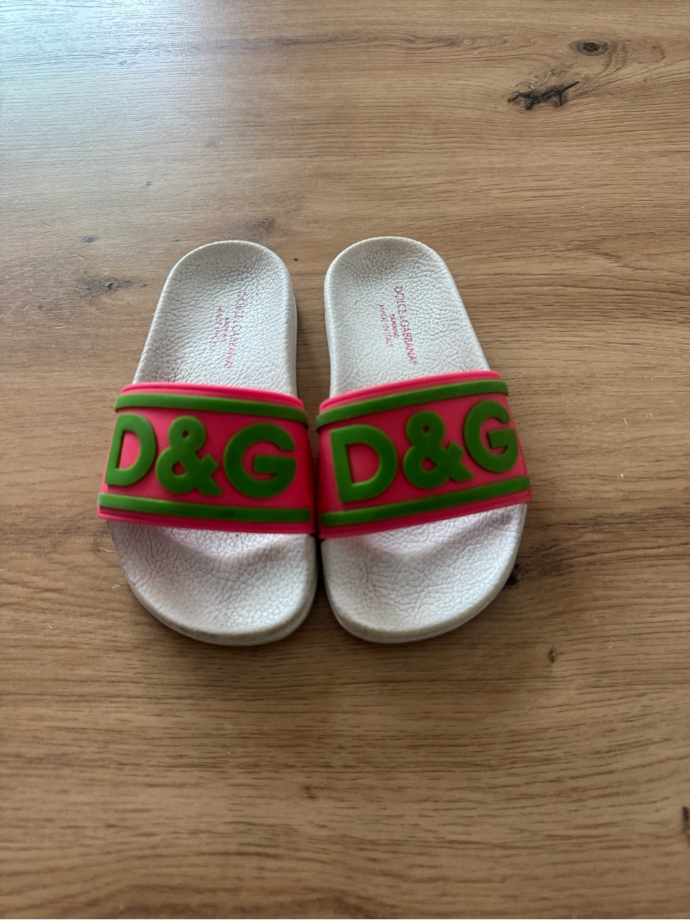 D&G Pink and Green Logo Slide Sandals for Dogs